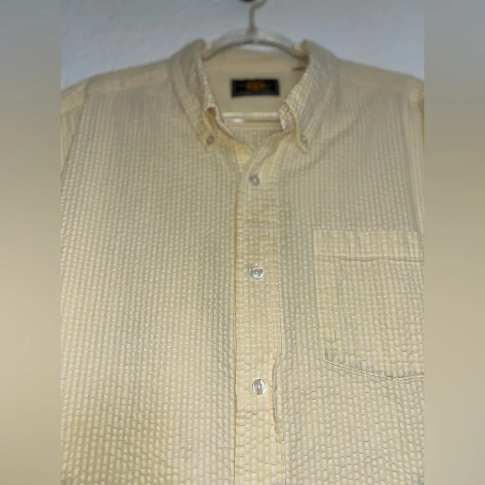 ROUTE 66 Vintage Seersucker button up shirt in butter yellow and white 90s - Picture 8 of 11